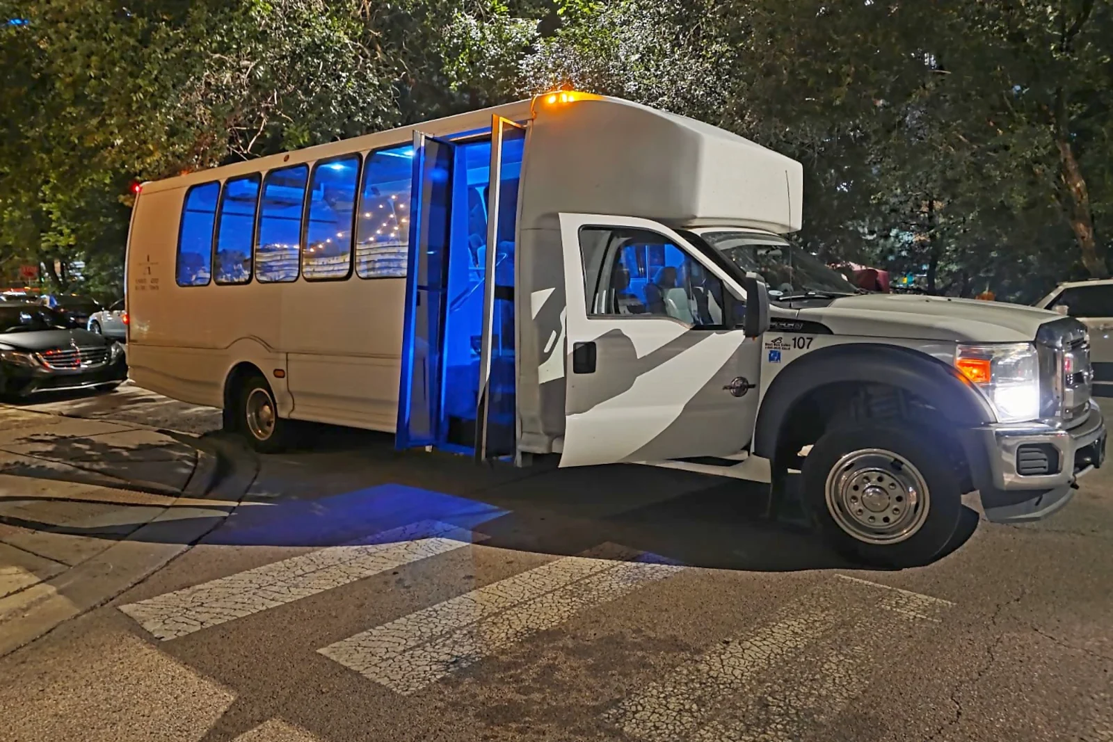 Cadillac Escalade Chicago — ESV Limo & Black Car, $175/hr, Chicago luxury limousine blog | Meridian Fleet